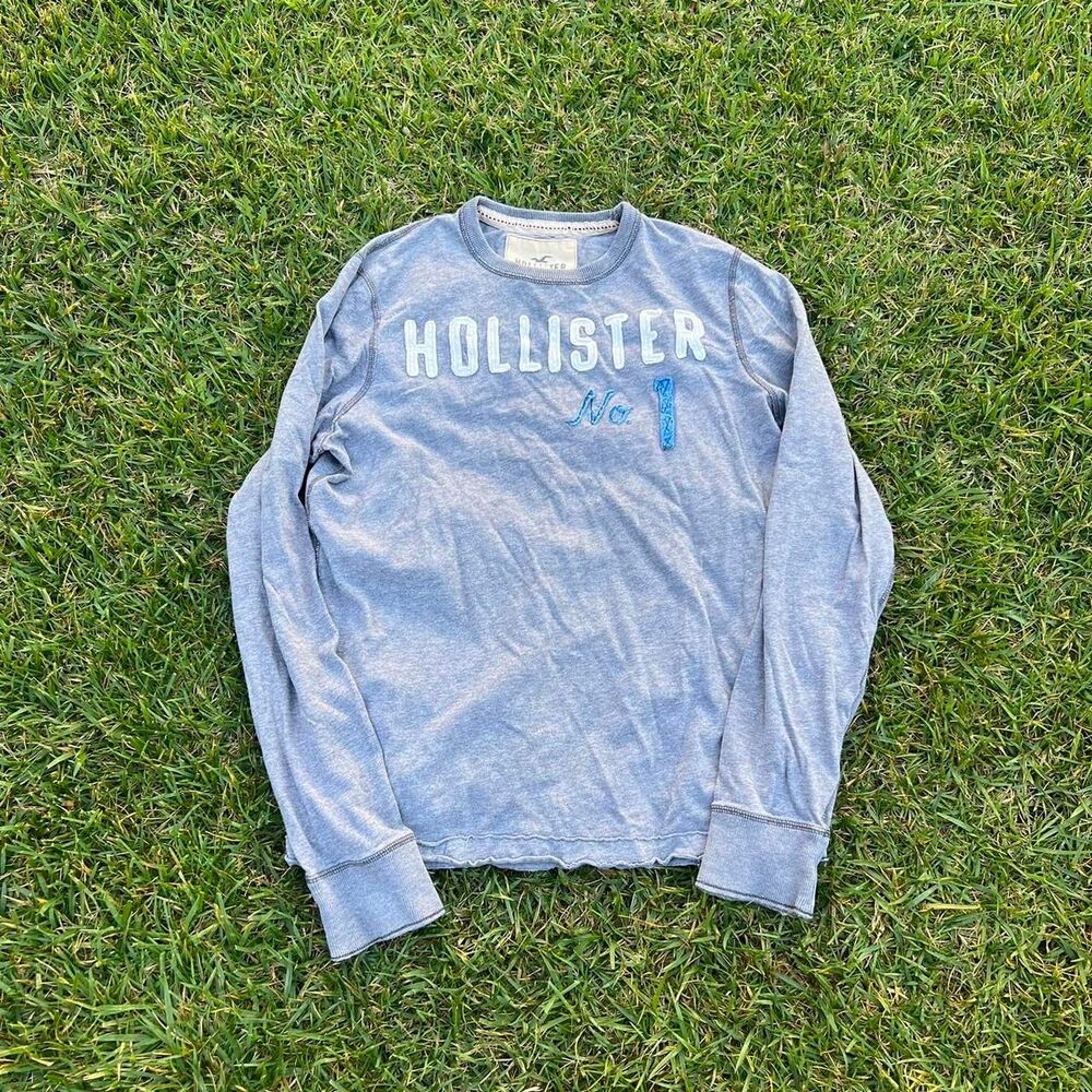 Hollister long sleeve y2k tee mens size L Large gray